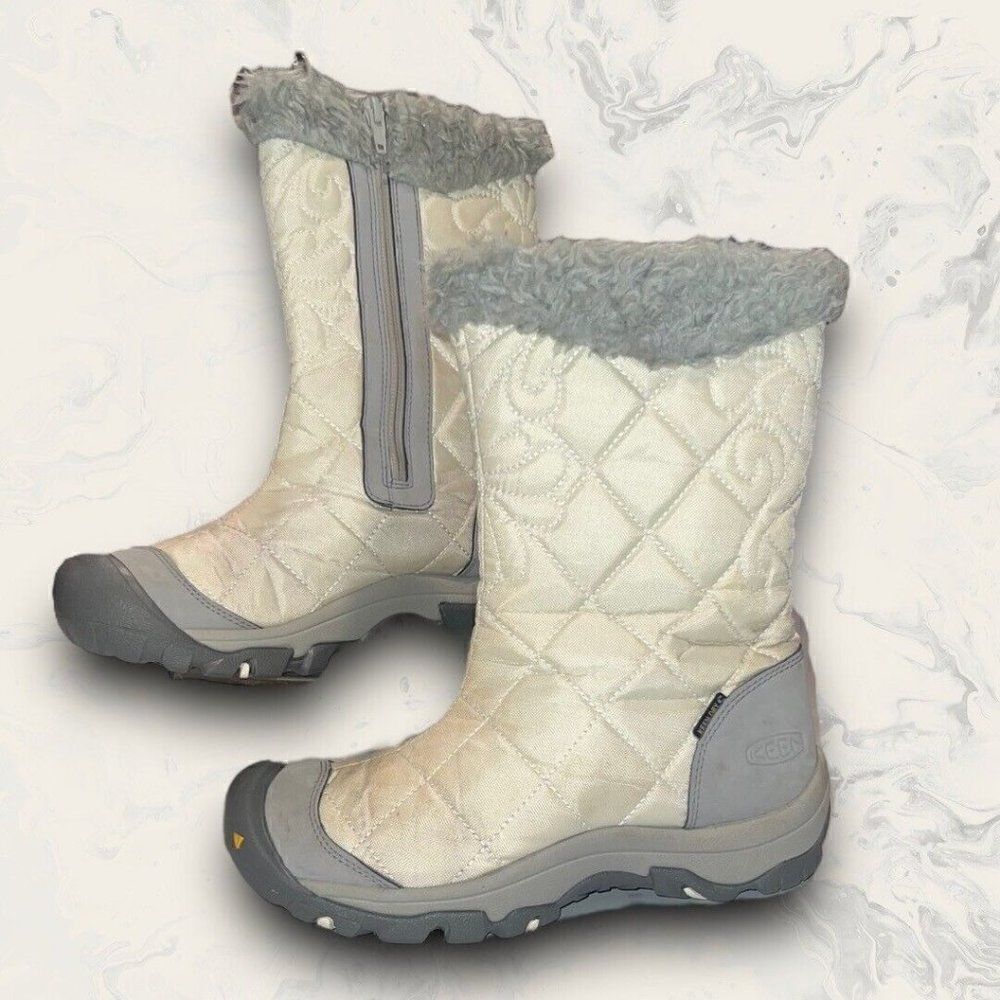 Keen Dry Warm 200 Gram Insulated Waterproof Ivory Gray Snow Boots Women Size 6